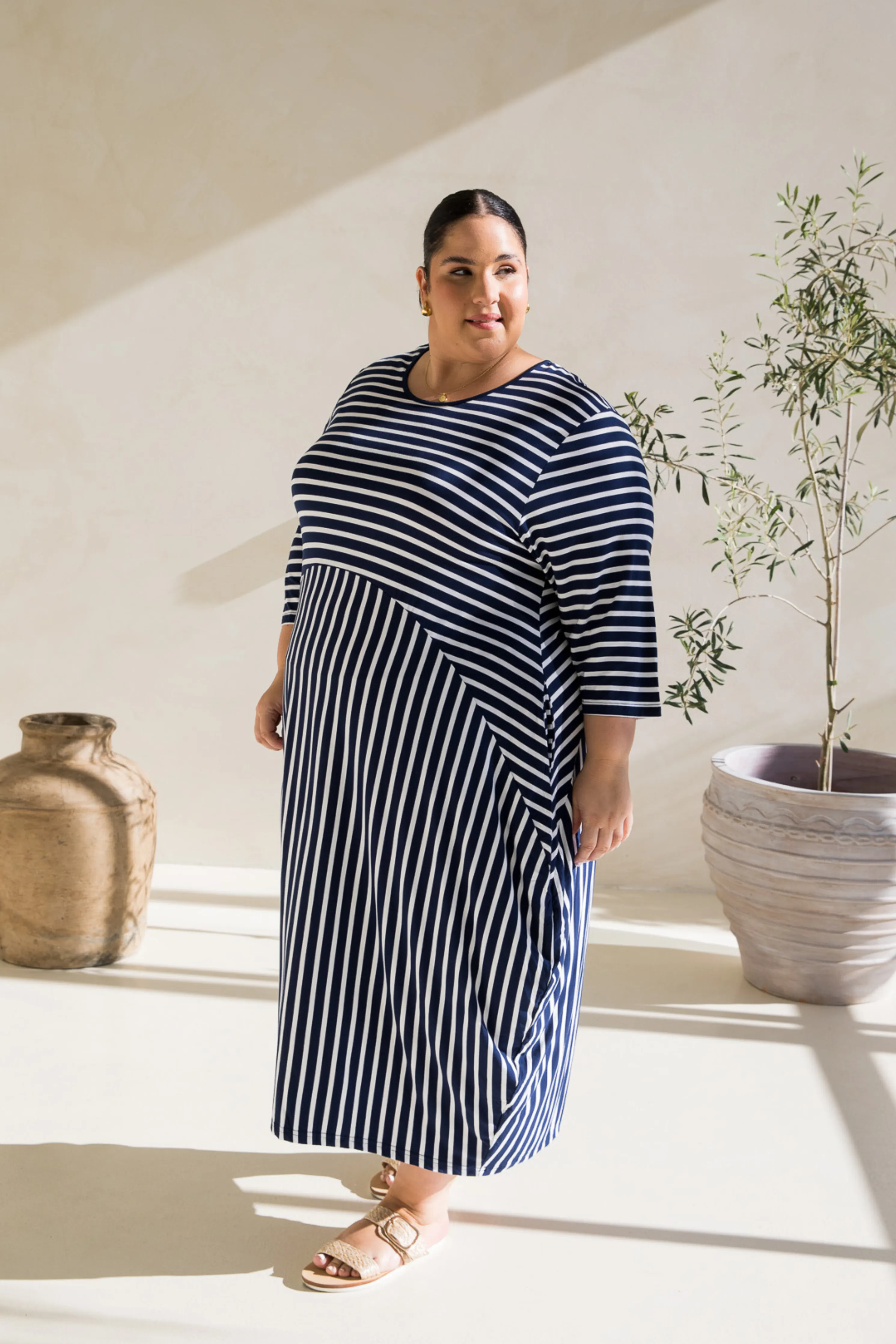 Alviva Dress in Navy/White Stripe