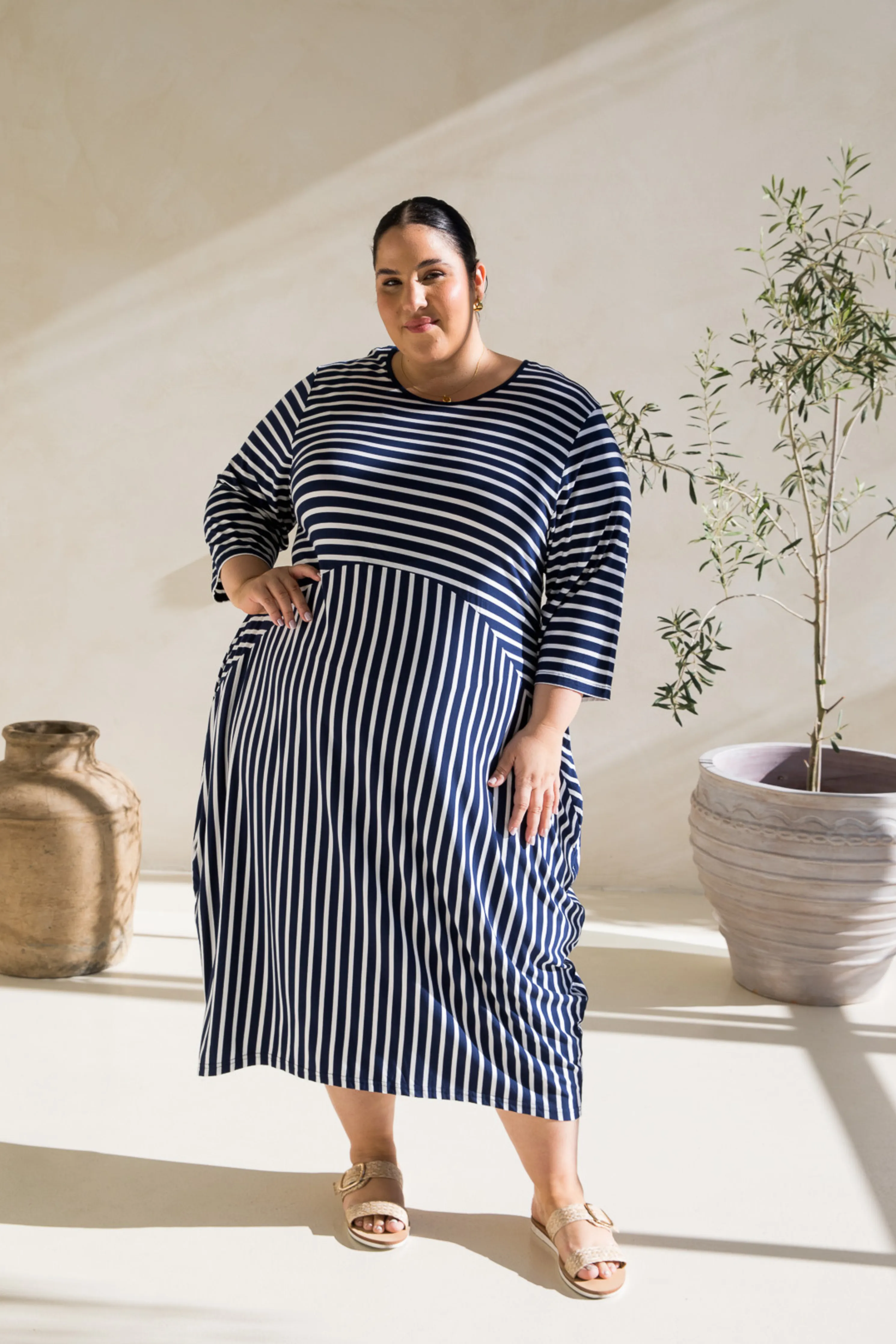 Alviva Dress in Navy/White Stripe