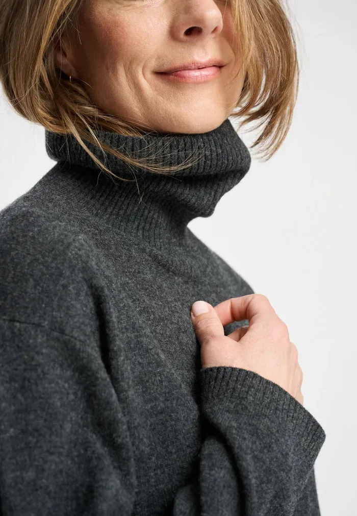 Clara knit dress merino