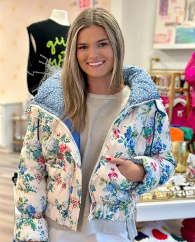 Puffer Jacket in Blue Floral