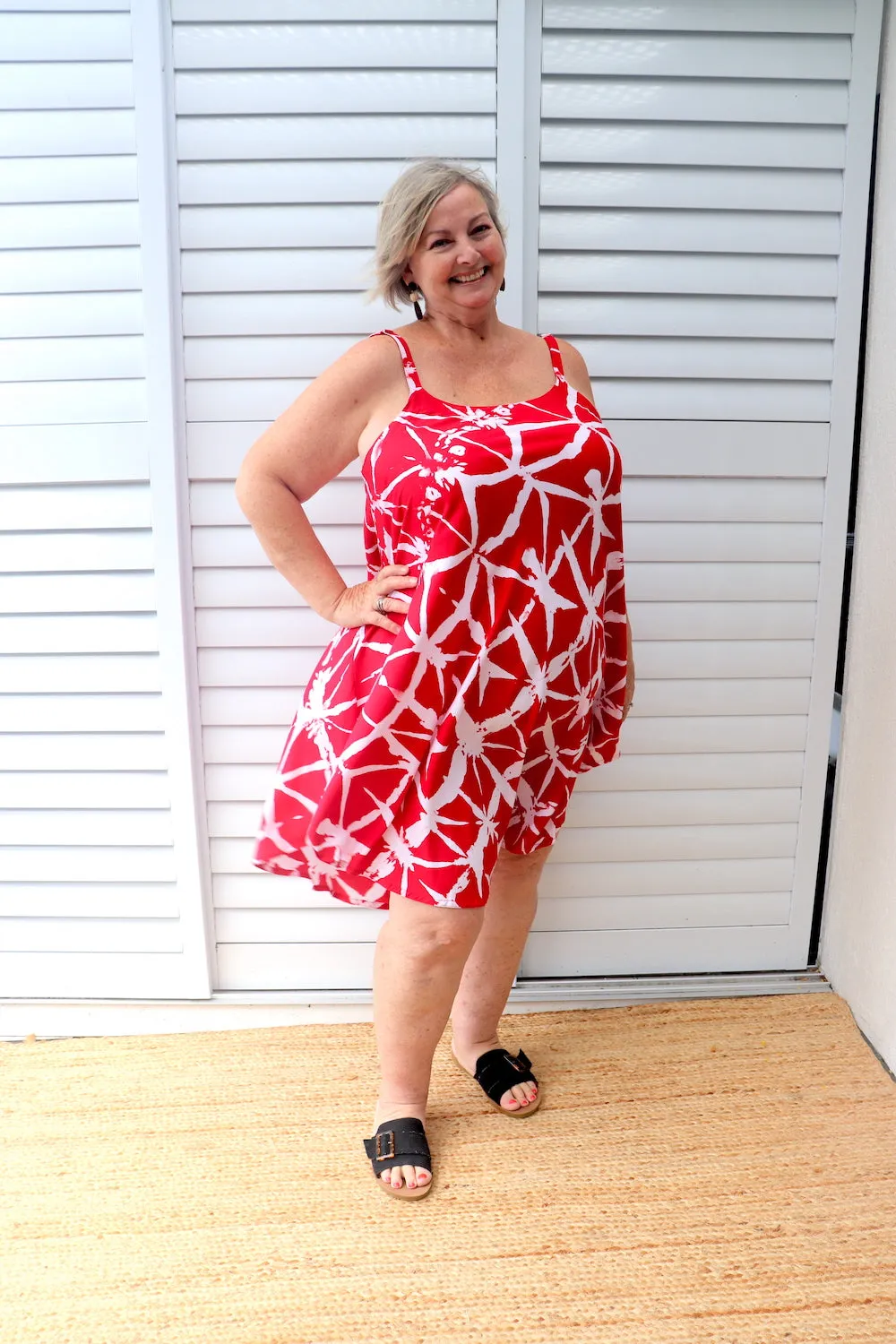Short Swing Dress In Red Bamboo