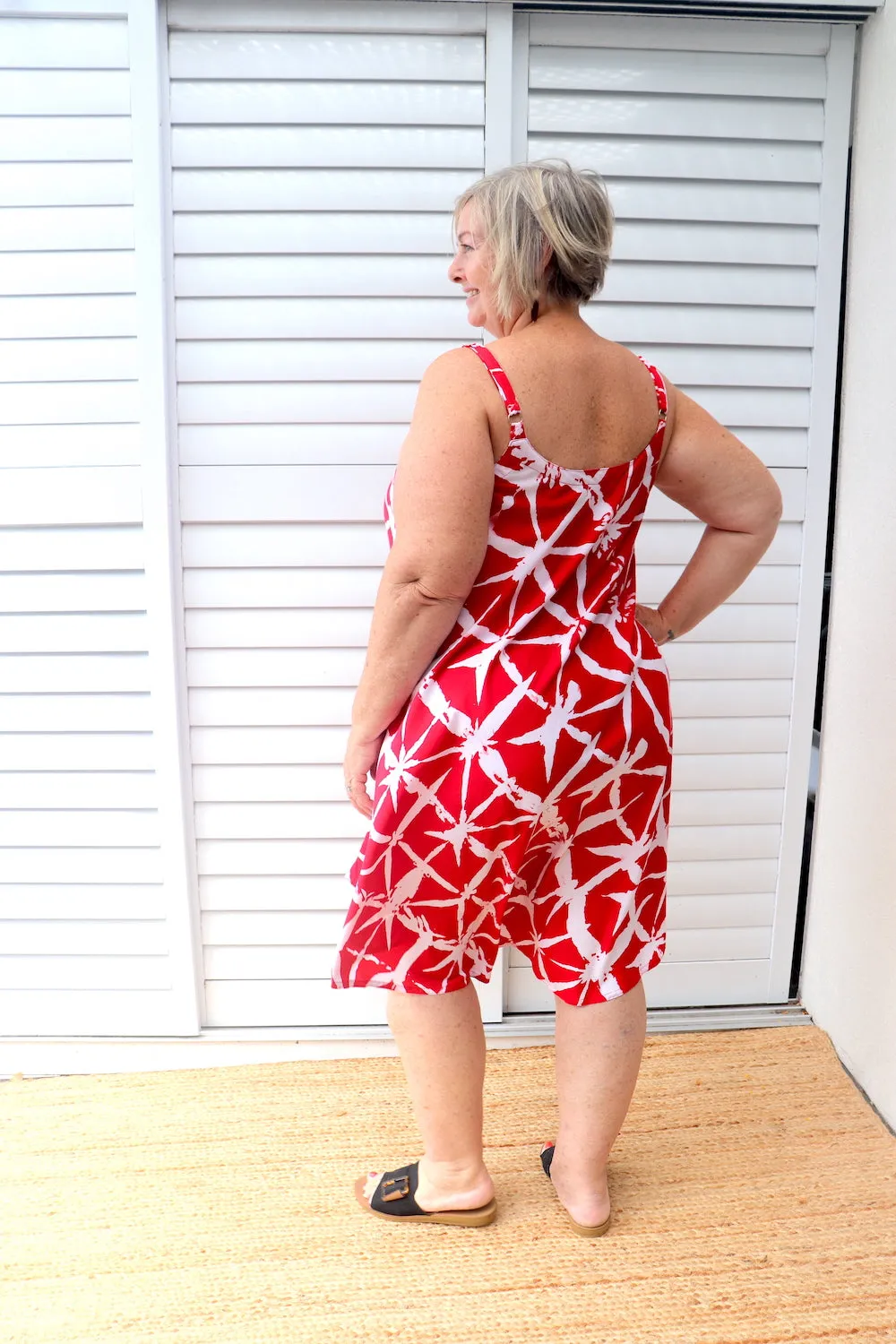 Short Swing Dress In Red Bamboo