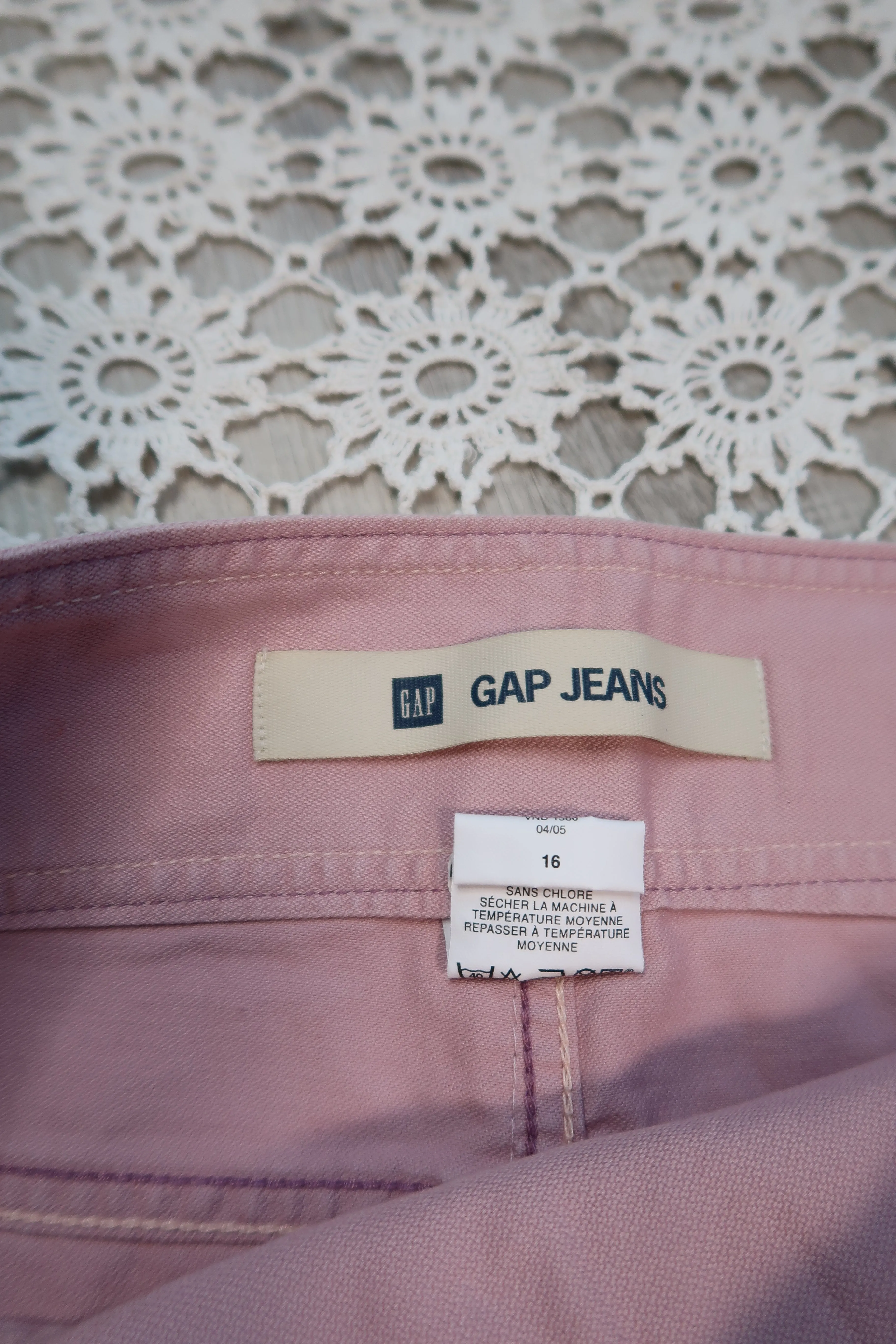 Vintage 2000s Gap Dusty Pink Pleated Mini Skirt by Gap Jeans