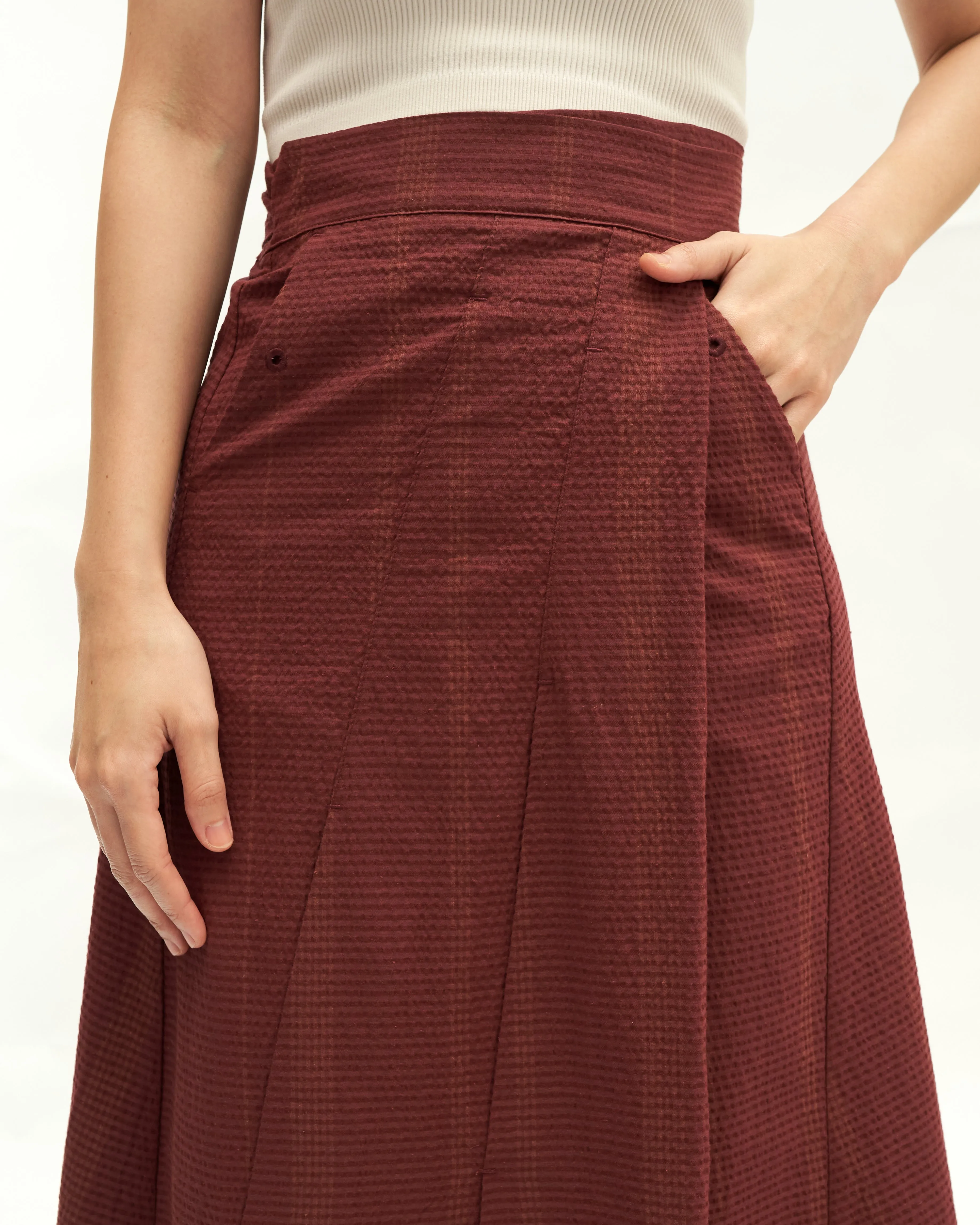 Women: Tàiyáng Pleated Skirt (Rosewood)