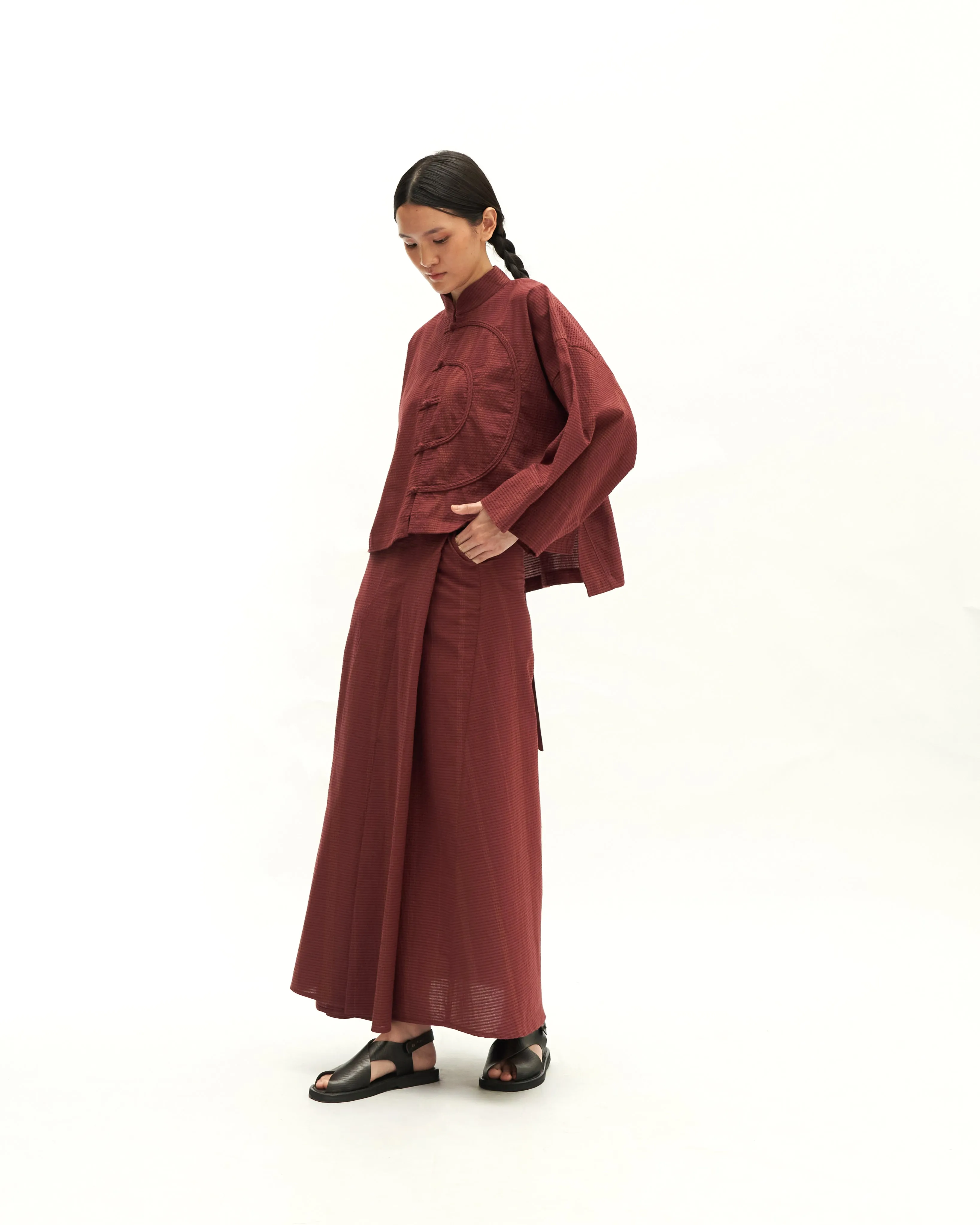 Women: Tàiyáng Pleated Skirt (Rosewood)