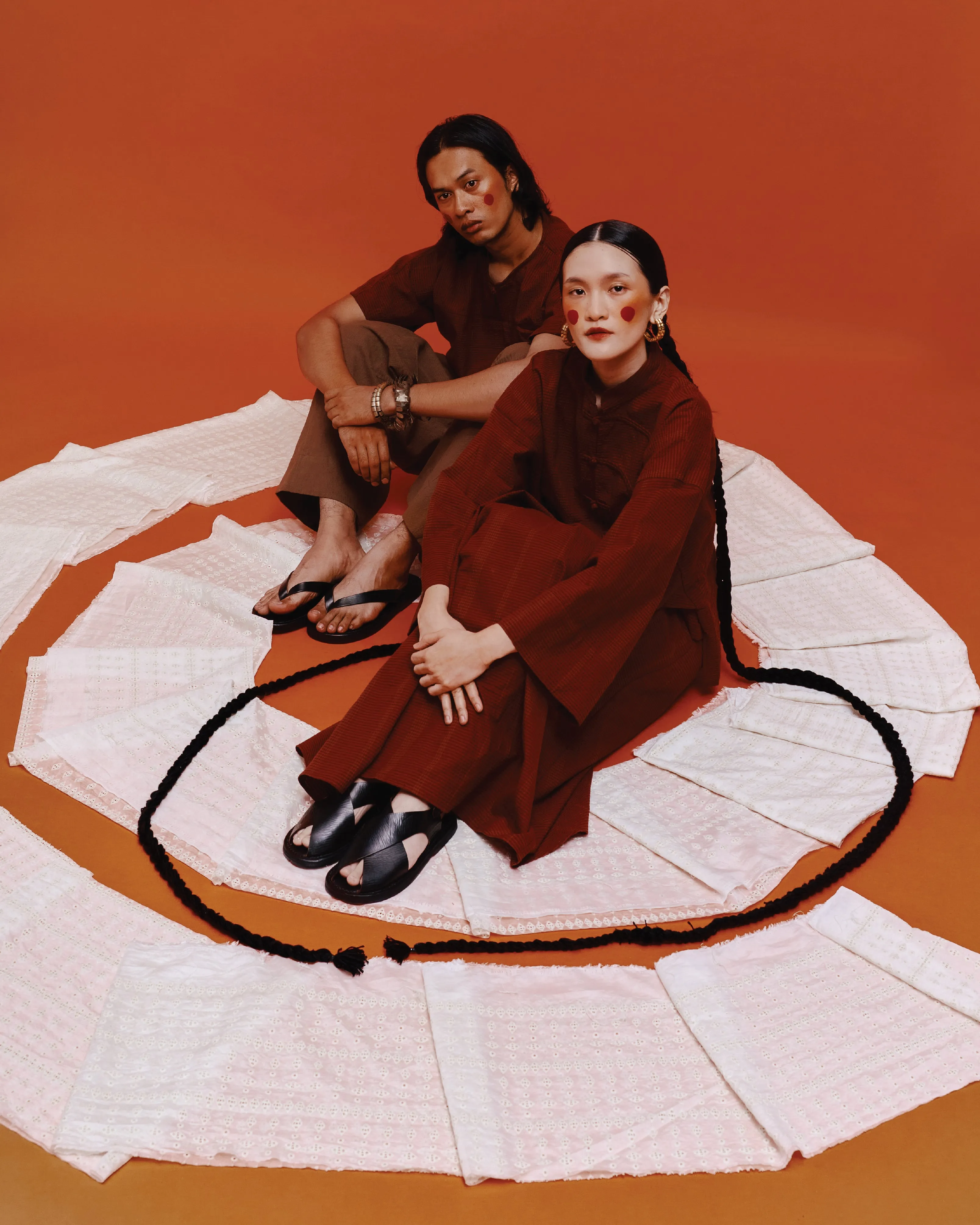 Women: Tàiyáng Pleated Skirt (Rosewood)